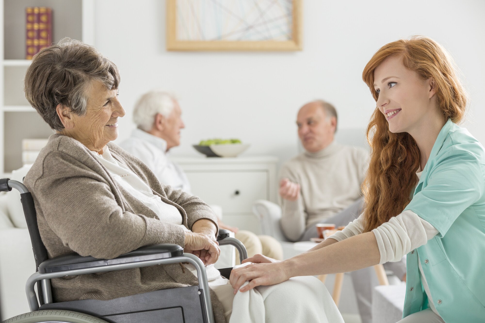 Exploring Senior Care Options: Assisted Living vs Memory Care Facilities